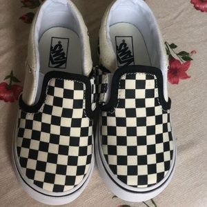 Kids sneakers